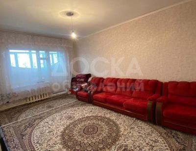 Продаю 1-комнатную квартиру, 35кв. м., этаж - 6/9, Боконбаева/Гоголя.