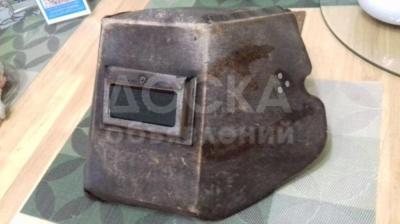 Маска сварщика (сварочная маска), защитная маска.