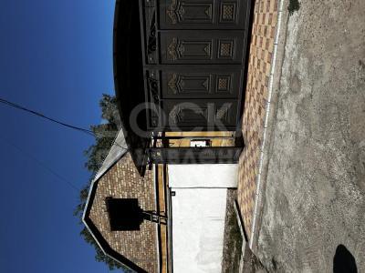 Продаю дом 5-ком. 140кв. м., этаж-1, 8-сот., стена кирпич, Алматинка / Салиева .