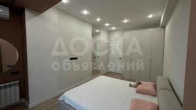 Продаю 2-комнатную квартиру, 68кв. м., этаж - 10/10, Авангард Сити.