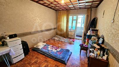 Продаю 3-комнатную квартиру, 71кв. м., этаж - 4/5, Асанбай.