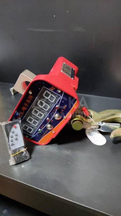 Крановые весы для взвешивания грузов