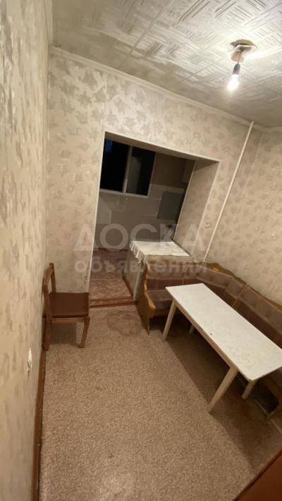 Продаю 2-комнатную квартиру, 45кв. м., этаж - 4/5, 5 мкрн.