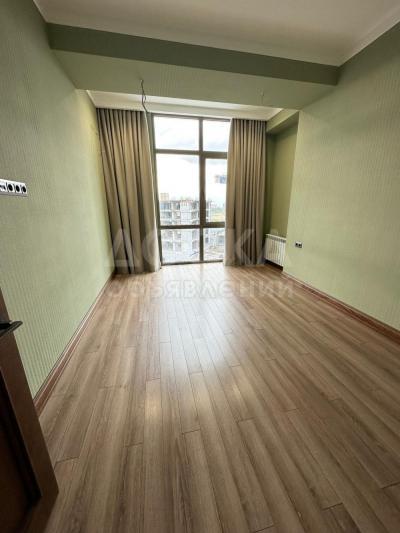 Продаю 4-комнатную квартиру, 195кв. м., этаж - 5/12, Южная Магистраль / Малдыбаева.