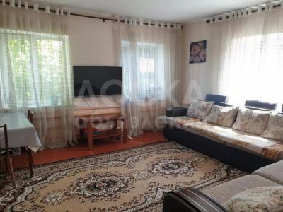 Продаю дом 4-ком. 90кв. м., этаж-1, 7-сот., стена саман, пер.Кеминский.