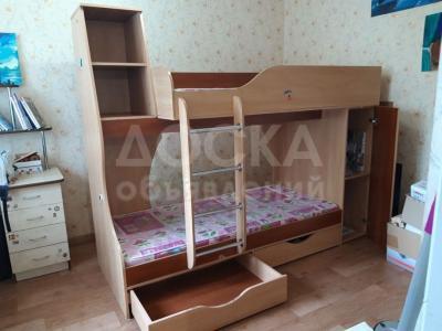 Кровать двухярусная