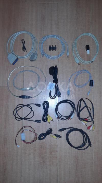 Продаю провода разные, от 10 сом до 100 сом за 1 штуку.