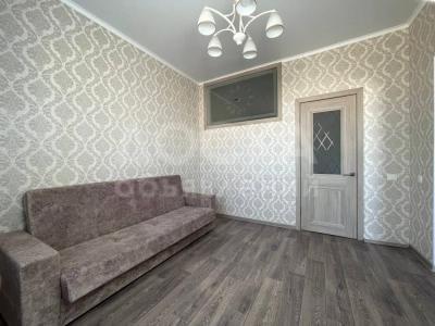 Продаю 2-комнатную квартиру, 40кв. м., этаж - 11/13, Тунгуч.