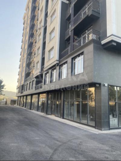 Продаю торговое помещение  110кв. м., Асанбай. Магистраль/Куттубаева 1800$ за м2.