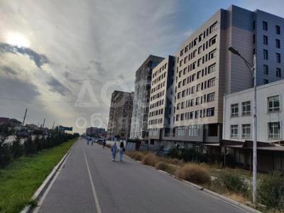 Продаю 2-комнатную квартиру, 75кв. м., этаж - 7/10, ТЦ Ала Арча.