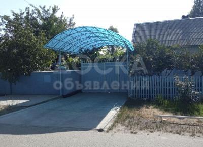 Продаю дом 4-ком. 15кв. м., этаж-1, 15-сот., стена саман, с.Дмитриевка,ул.Фрунзе, 8.