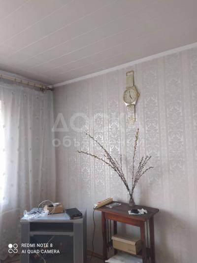 Продаю 5-комнатную квартиру, 105кв. м., этаж - 2/2, Токтогула/Белинского..