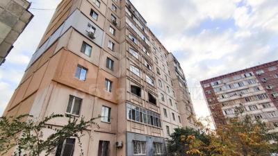 Продаю 3-комнатную квартиру, 64кв. м., этаж - 9/9, мкр.Джал-23.