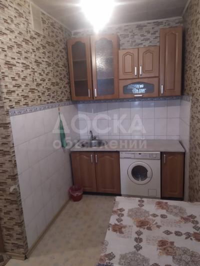 Продаю 1-комнатную квартиру, 35кв. м., этаж - 6/12,  мкр Восток-5.