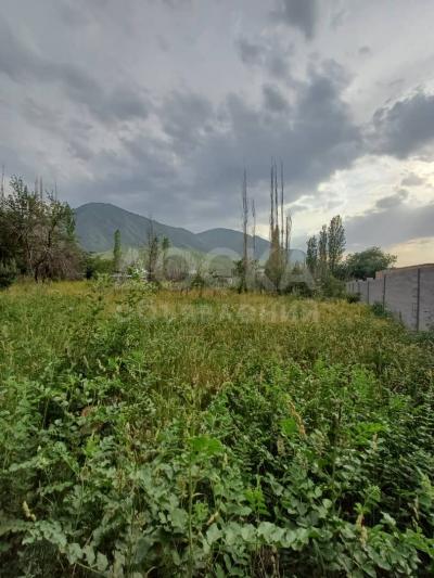 Продаю участок под строительство, 10 соток с. Кой-Таш.