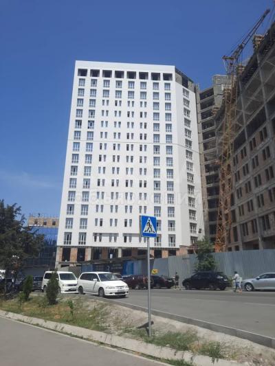 Продаю 1-комнатную квартиру, 53кв. м., этаж - 16/16, Алма атинская Чуй.