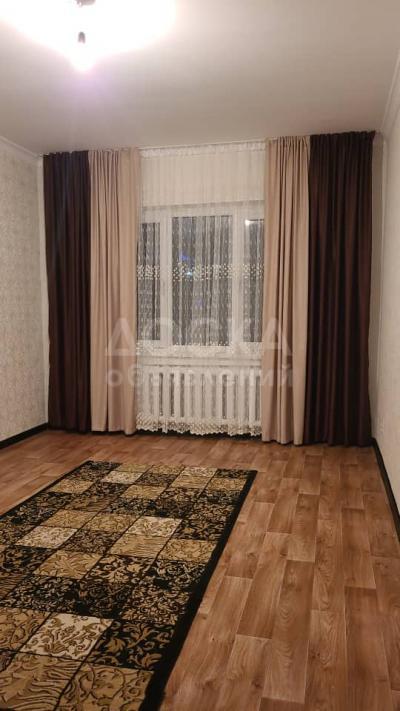 Продаю 2-комнатную квартиру, 72.2кв. м., этаж - 3/9, мкр. Асанбай.