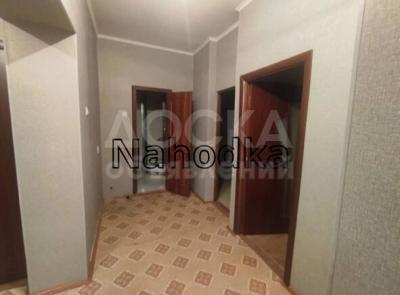 Продаю 3-комнатную квартиру, 63кв. м., этаж - 4/4, район Аламедин-1.