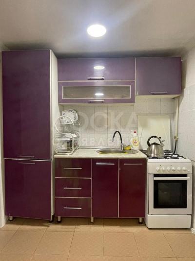 Продаю дом 4-ком. 100кв. м., этаж-1, 9-сот., стена кирпич, Улица Луговая, дом 9.