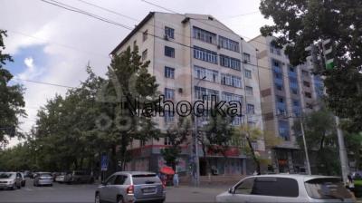 Продаю 4-комнатную квартиру, 200кв. м., этаж - 7/7, Киевская-Турусбекова.