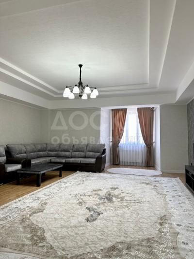 Продаю 2-комнатную квартиру, 122кв. м., этаж - 10/10, Боконбаева/Исанова.