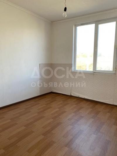 Продаю дом 5-ком. 72кв. м., этаж-1, 6-сот., стена саман, ПМК .