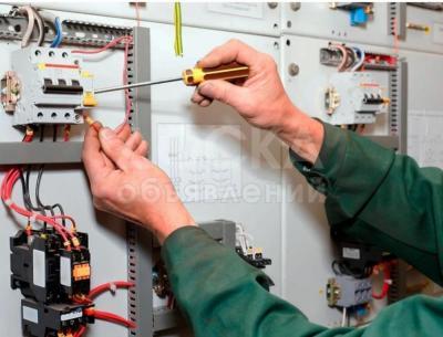 Электрик. Опыт работы более 6 лет.
Все виды: от больших объектов до мелко срочных работ.