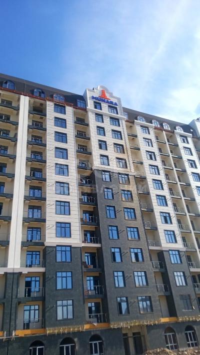 Продаю 1-комнатную квартиру, 53кв. м., этаж - 9/13, Магистраль/Советская.