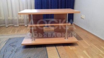 Тумба под TV или журнальный столик. Состояние нового.