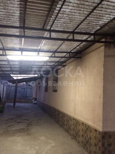 Продаю дом 4-ком. 130кв. м., этаж-1, 6-сот., стена кирпич, Ала-Арча.