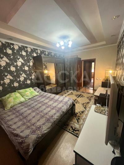 Продаю 3-комнатную квартиру, 70m2кв. м., этаж - 2/2, ул.Ленина дом 14 кв 9.