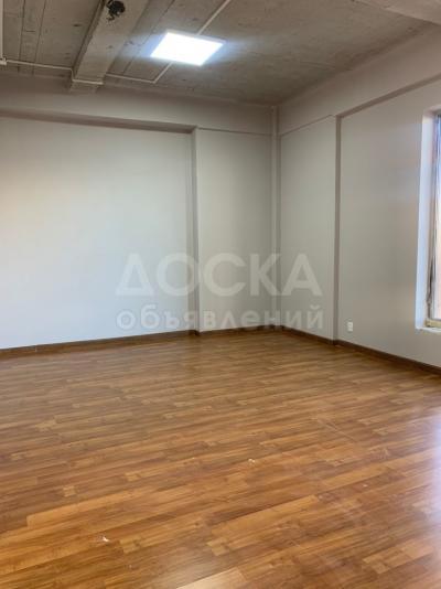 Продаю офисное помещение 180кв. м., Ч.Айтматова,97/3.