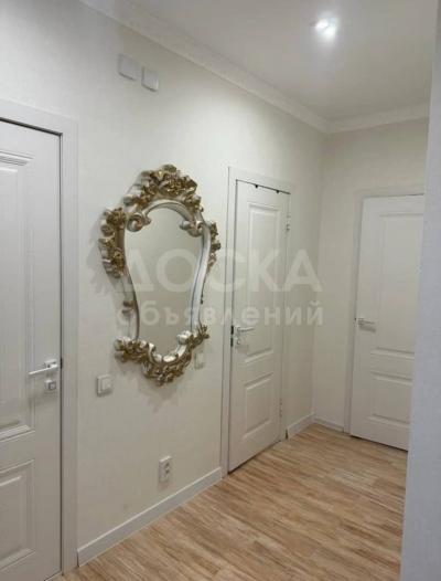 Продаю 2-комнатную квартиру, 85кв. м., этаж - 10/10, джал.