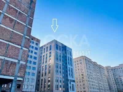 Продаю 2-комнатную квартиру, 77кв. м., этаж - 10/12, Ахунбаева/Тыналиева.