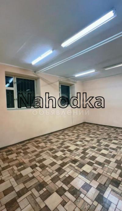 Продаю офисное помещение 220кв. м., ул. Малдыбаева/Ахунбаева.