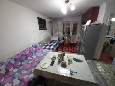 Продаю 1-комнатную квартиру, 32кв. м., этаж - 2/5, район Политех.