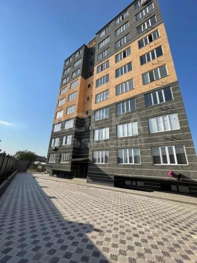 Продаю 1-комнатную квартиру, 44кв. м., этаж - 4/9, Ахунбаева/Репина.