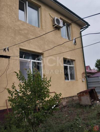 Продаю дом 4-ком. 190кв. м., этаж-2, 4-сот., стена кирпич, с. Орто-Сай.