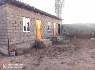 Продаю дом 4-ком. 70кв. м., этаж-1, 5-сот., стена другое, Жм Оскон-Ордо район Лебединцева.