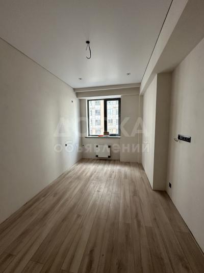 Продаю 2-комнатную квартиру, 78кв. м., этаж - 6/16, Советская - Магистраль .