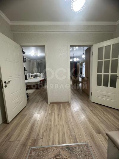 Продаю 2-комнатную квартиру, 60кв. м., этаж - 8/12, Магистраль / Чапаева.