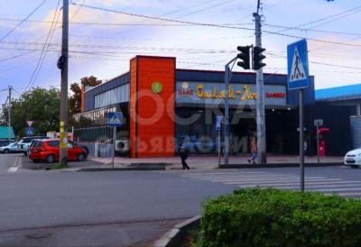 Продается кафе в центре города на пересечении ТРЁХ улиц