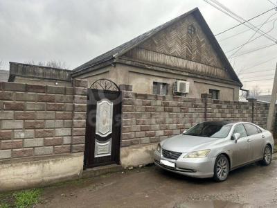 Продаю дом 3-ком. 100кв. м., этаж-1, 5-сот., стена кирпич, Советская/Васильева.