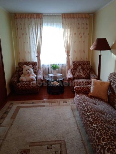 Продаю дом 5-ком. 79кв. м., этаж-1, 4-сот., стена кирпич, р-он Турбазы.