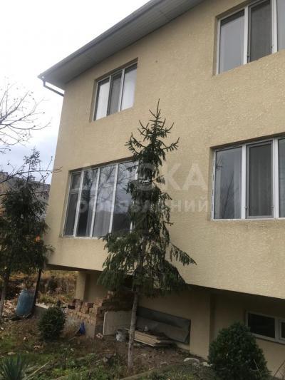 Продаю дом 5-ком. 250кв. м., этаж-2, 15-сот., стена другое, с. Беш Кюнгей.