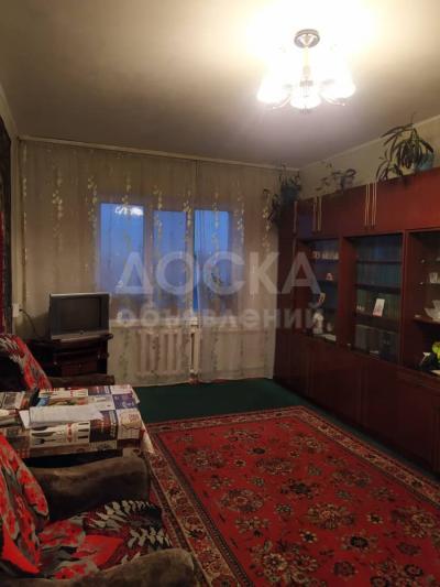 Продаю 2-комнатную квартиру, 47.7кв. м., этаж - 5/5, Асанбай.