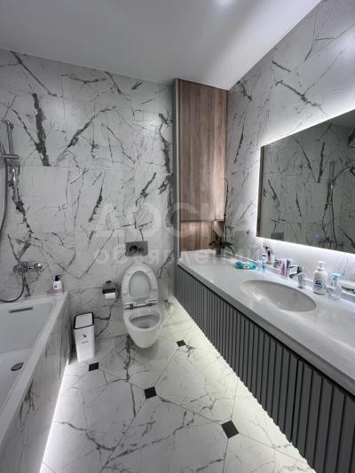 Продаю 3-комнатную квартиру, 130кв. м., этаж - 5/9, асанбай.