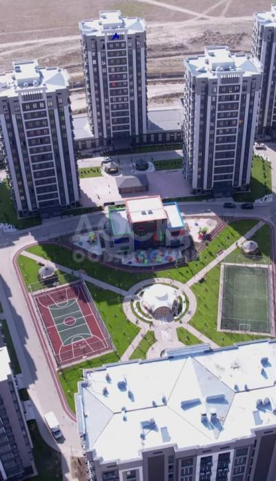 Продаю 3-комнатную квартиру, 130кв. м., этаж - 8/10, асанбай.