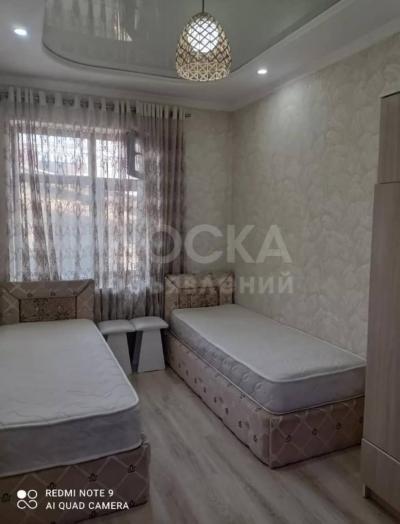 Продаю 2-комнатную квартиру, 45кв. м., этаж - 1/2, Рабочий Городок.