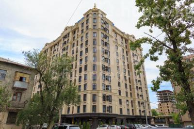 Продаю офисное помещение 33кв. м., Фурманова 23.